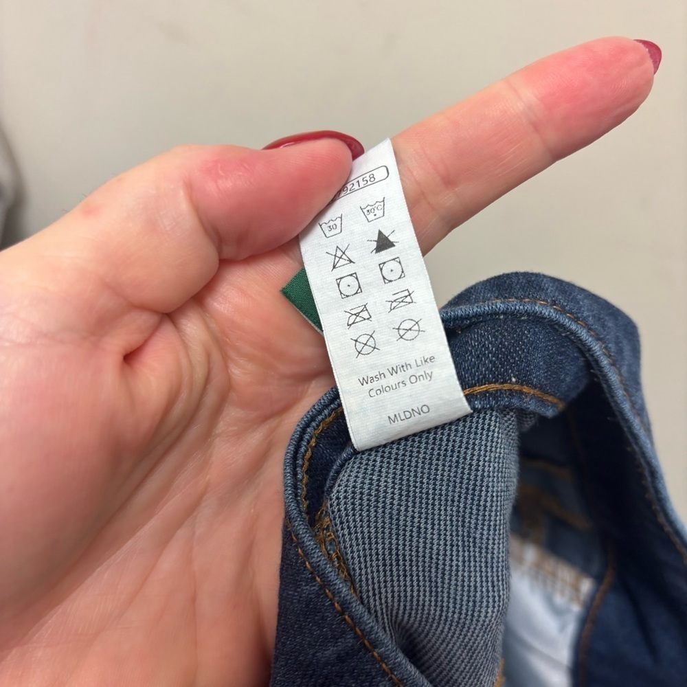 Halara Flex Button Jeans - Picture 11 of 11